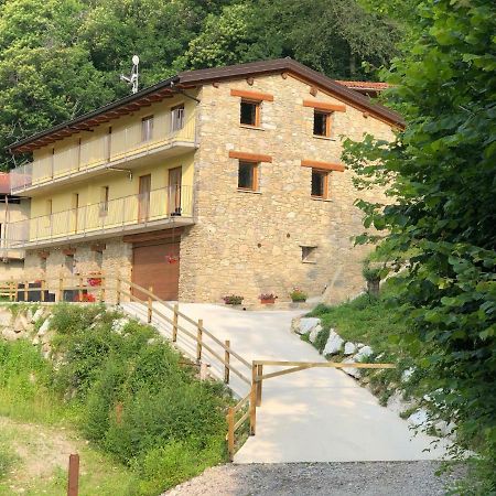 Affittacamere Ca' D' Giuanot Miroglio Bagian luar foto